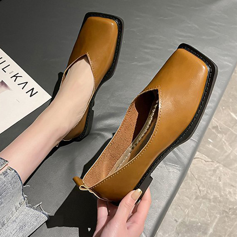 Women Shoes Sneakers - Romeinse damespumps met lage hak, dames