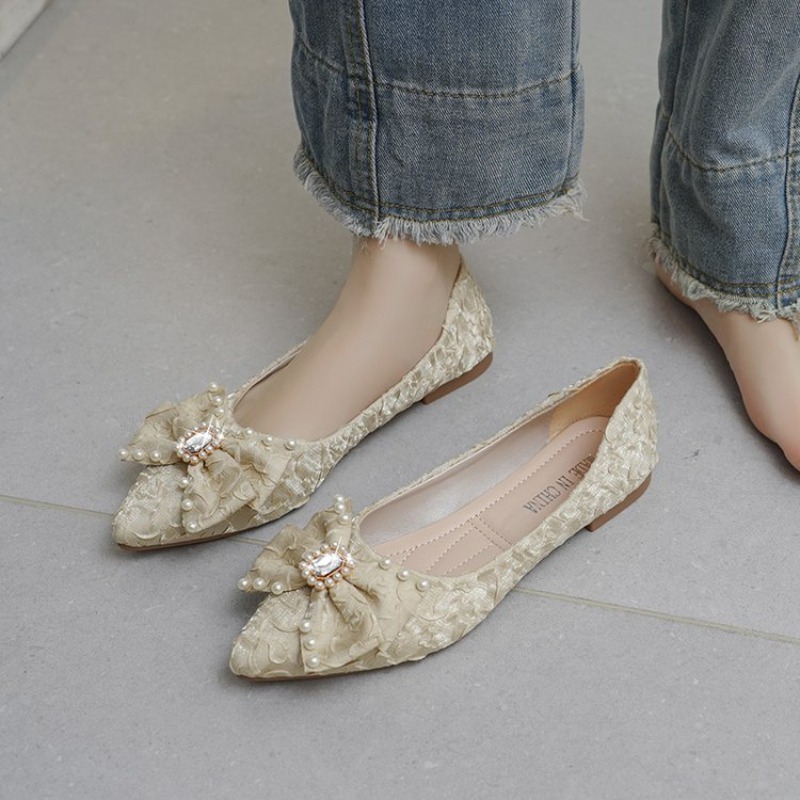 Platte glanzende schoenen dame - Pointed Toe Flat recensie en prijs