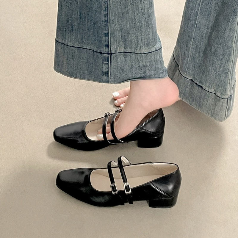Vierkante neus lage hak dames  - Women'S Shoes In Fashion recensie en prijs